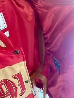 Starter San Francisco 49ers Puffer Jacket Size Large- Very Thick And Warm