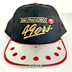 Vintage San Francisco 49ers Script Black Dome Snapback Hat Cap NFL Unique